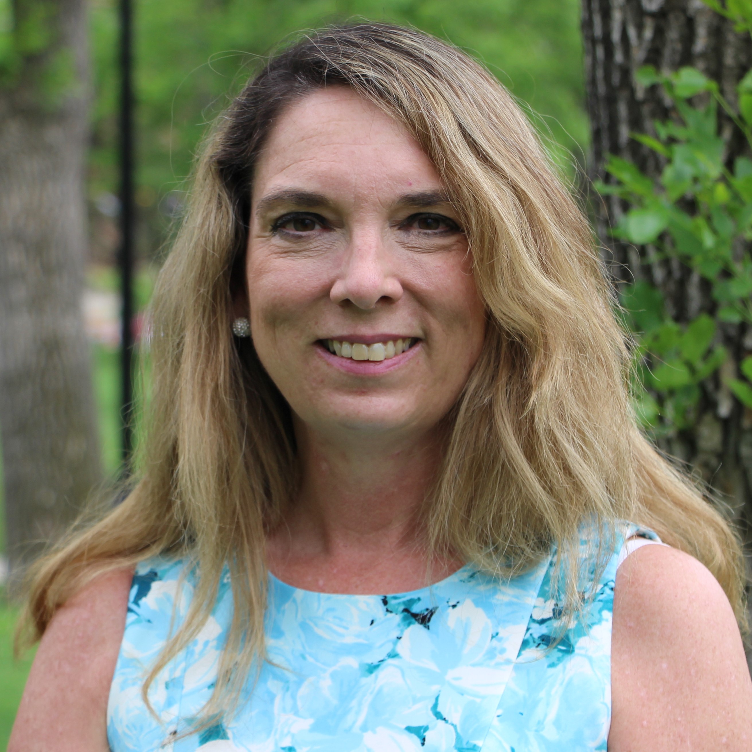 A photo of Diane Ell.
