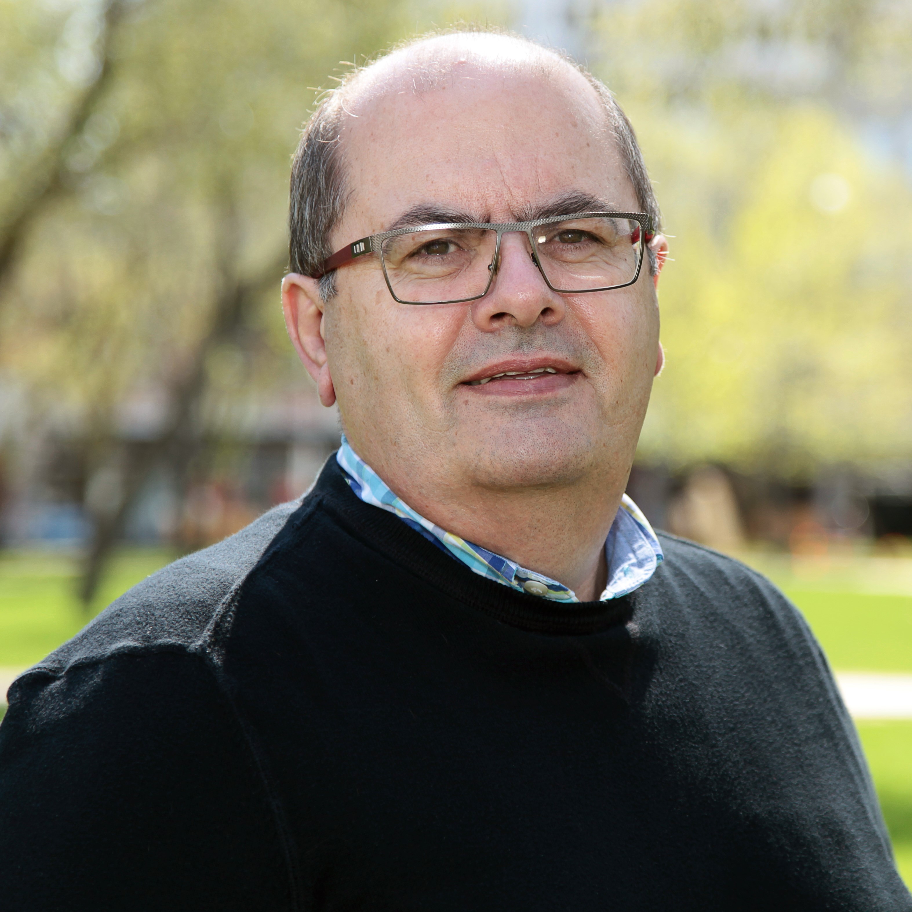 A photo of Dennis Garreck.