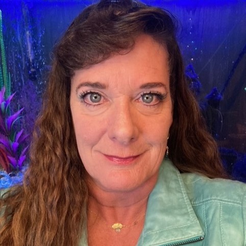 Headshot photo of Christine Ruys.