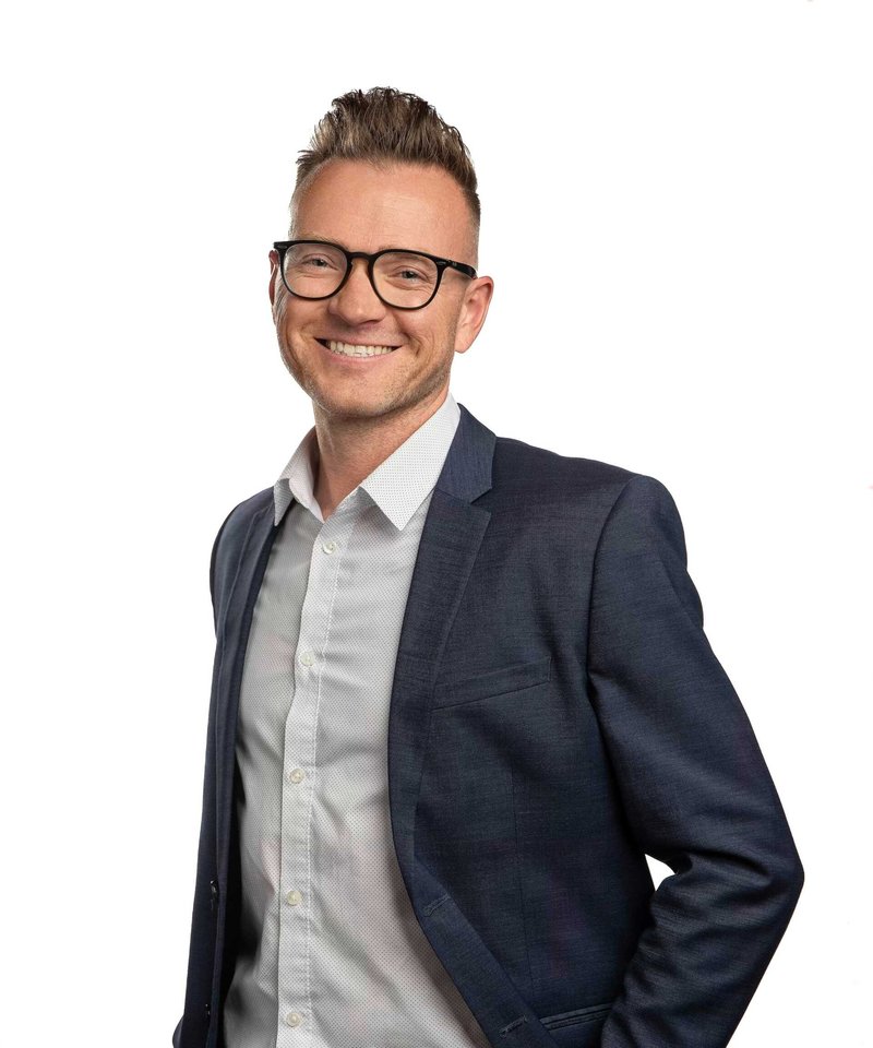 Photo of Tyson Liske speaking