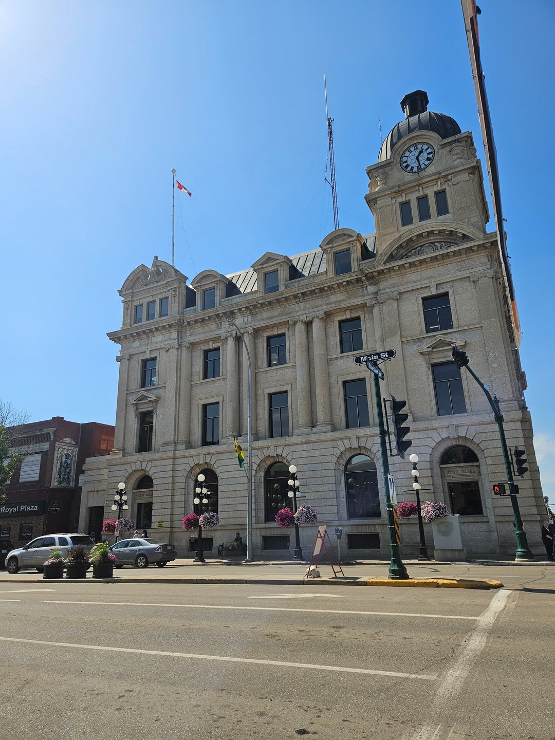 A photo of a building in Moose Jaw.